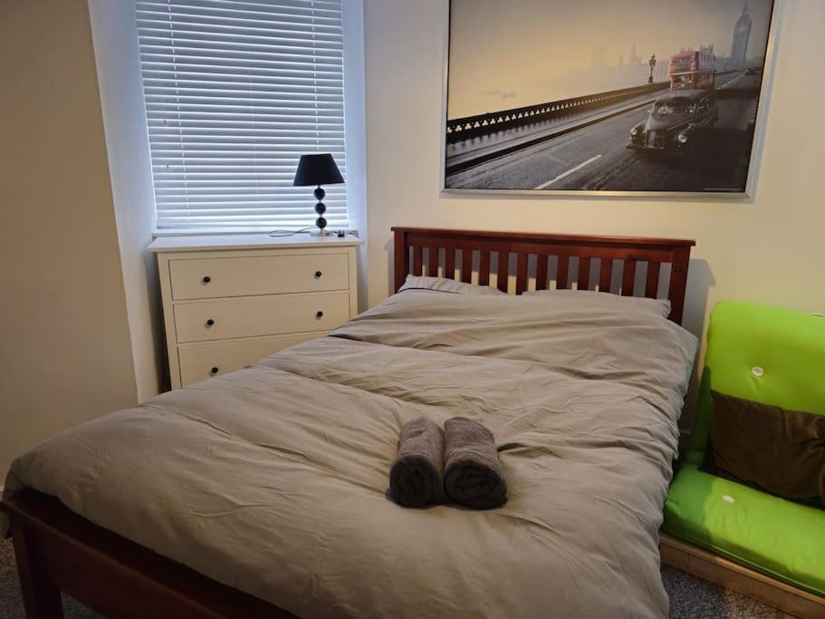 2 Bedroom Modern Stylish Apt In Glasgow City Centre Exterior foto
