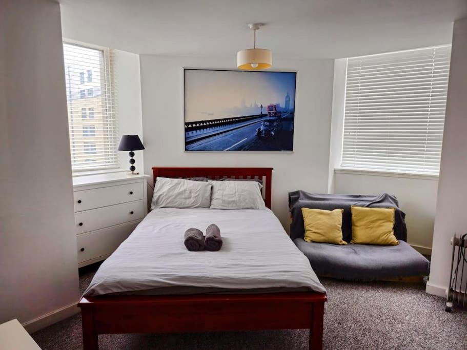 2 Bedroom Modern Stylish Apt In Glasgow City Centre Exterior foto